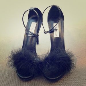 Steve Madden Black Pumps